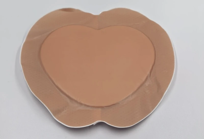 Heart-Shaped Soft Silicone Foam Dressing with Adhesive Absorbent Pad | Silicone Border Dressing